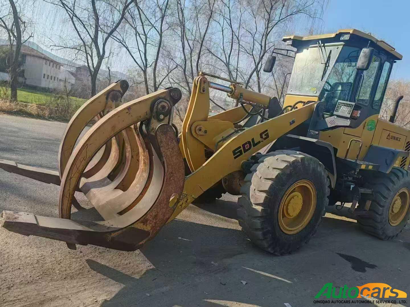 LinGong 933 wood grabbing machine