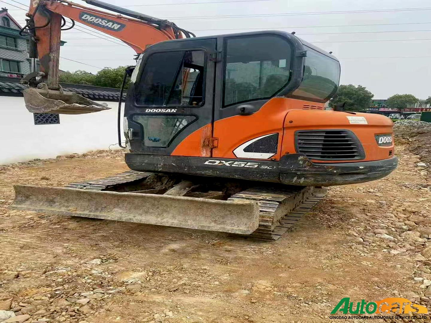 DooSan DX55